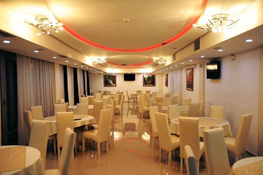 Garni Hotel Crystal Ice Ni Εξωτερικό φωτογραφία