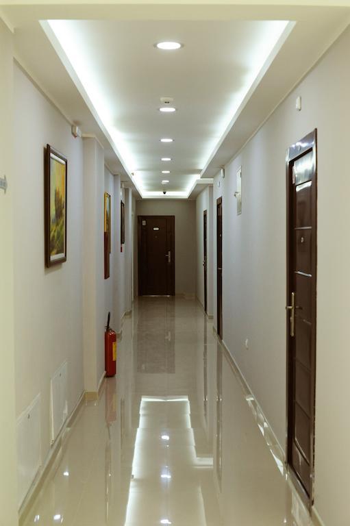Garni Hotel Crystal Ice Ni Εξωτερικό φωτογραφία
